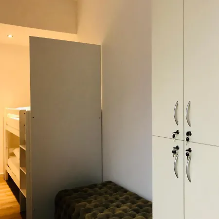 Bowling Hostel